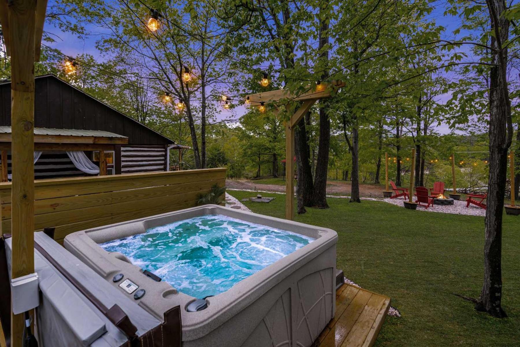 Chalet Modernized Log W Hot Tub Fire Pit & Views Berkeley Springs